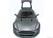 Aston Martin Vantage V8